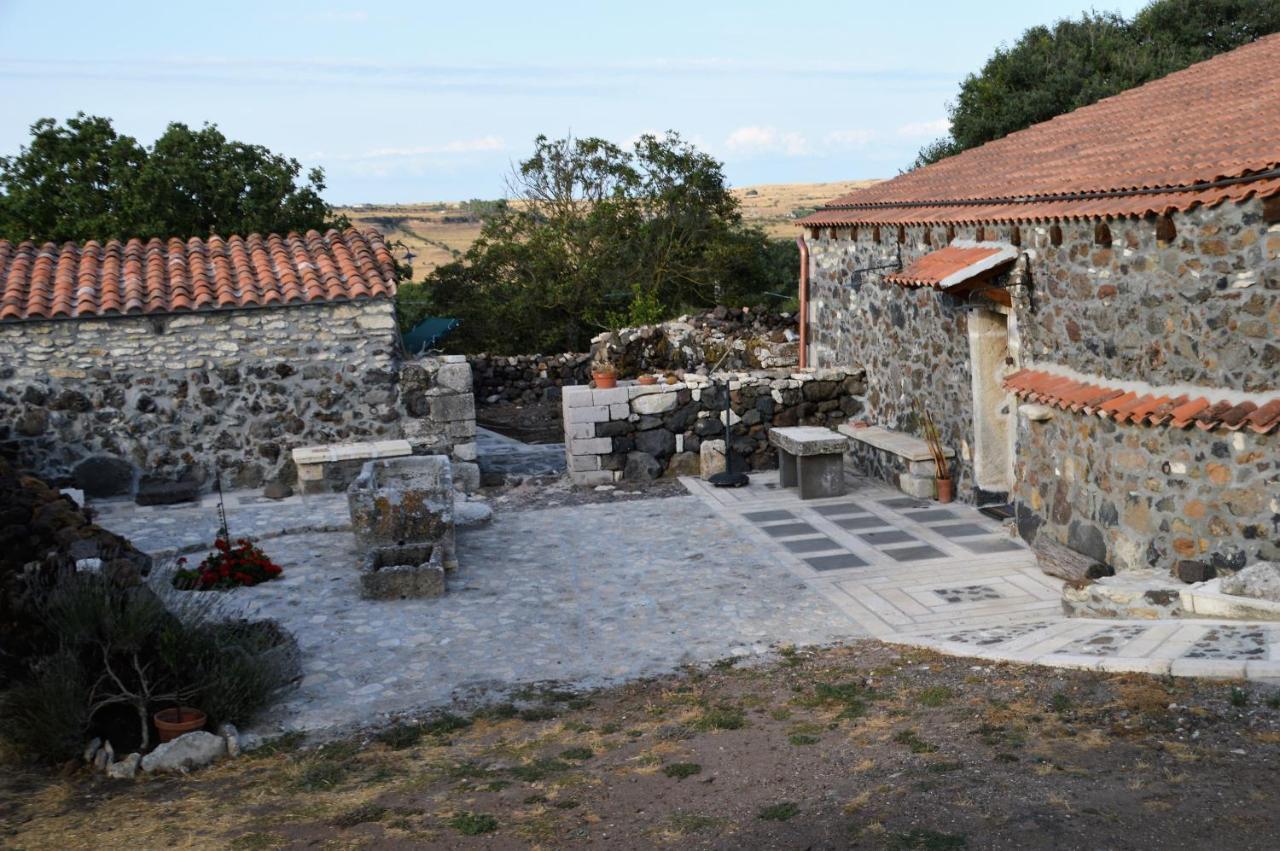 Su Montiju De Sa Falada Manna Cheremule Exterior foto